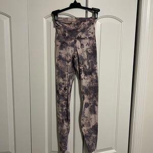 Lululemon crossover leggings